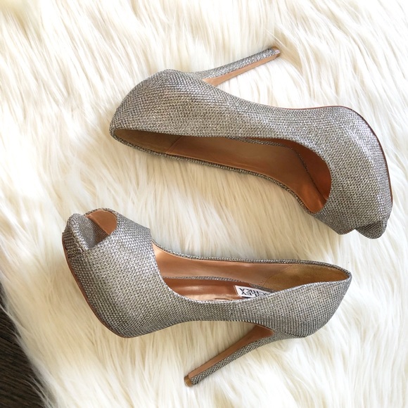 BADGLEY MISCHKA wedding formal peep toe heels - Picture 2 of 8